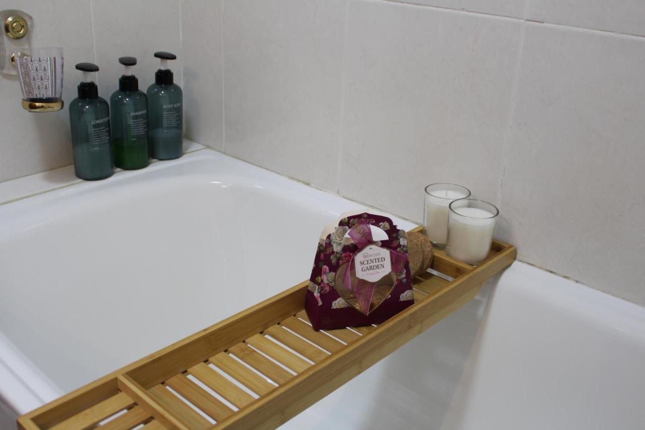 Apartamento Centrico En Monforte De Lemos - No Wifi - Parking Privado Exteriör bild
